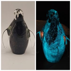 Vintage Art Glass Penguin Figurine Glow in Dark 4"